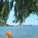 Vitamin Sea House * Panagia (Karystos, Euboea)