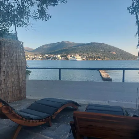 Vitamin Sea House Panagia (Karystos, Euboea)